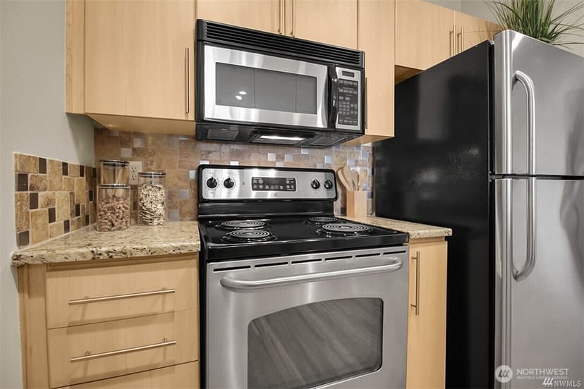 Property photo for 424 N 85th Street #406, Seattle photo 18