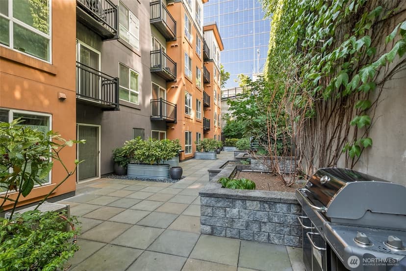 Property photo for 108 5th Avenue S #301, Seattle photo 22