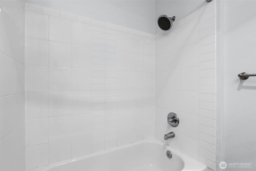 Property photo for 108 5th Avenue S #301, Seattle photo 17