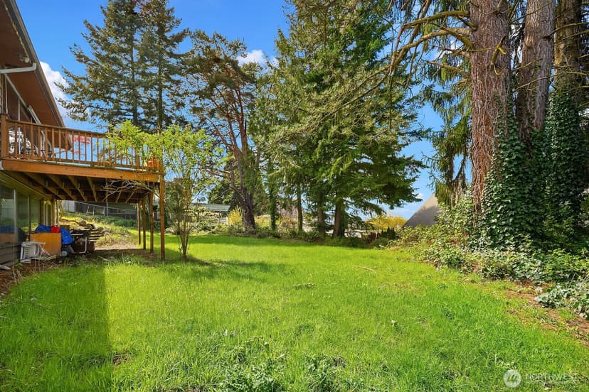 Property photo for 3737 Park Avenue N, Renton photo 7