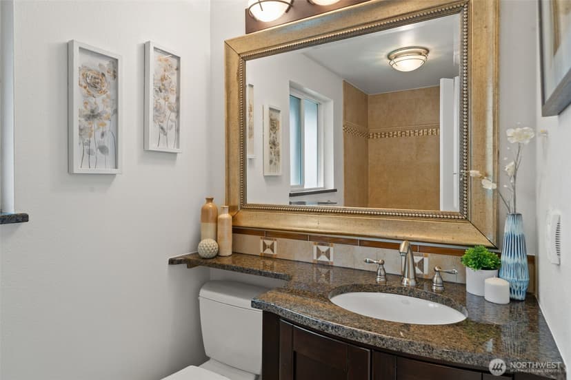 Property photo for 1011 Carol Way, Edmonds photo 26