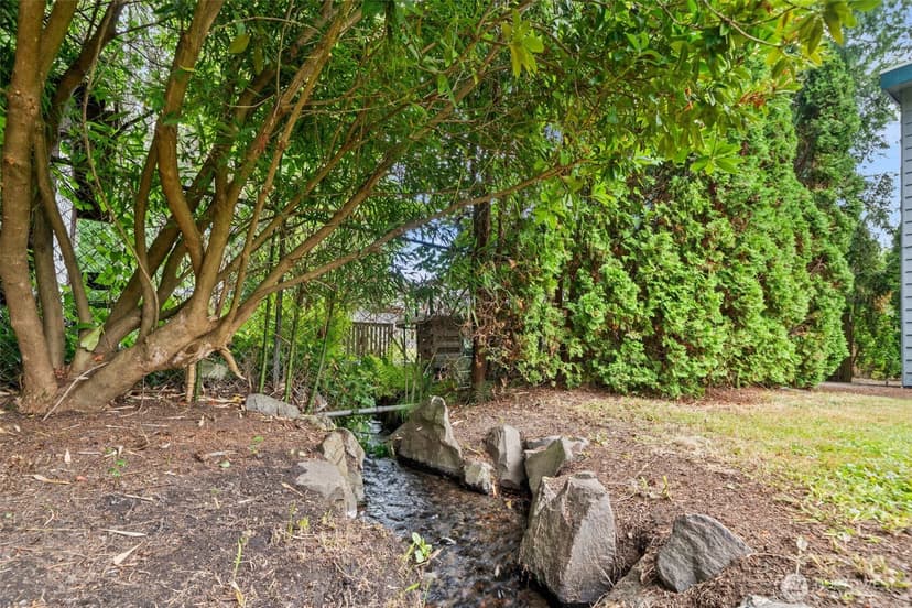 Property photo for 1011 Carol Way, Edmonds photo 31