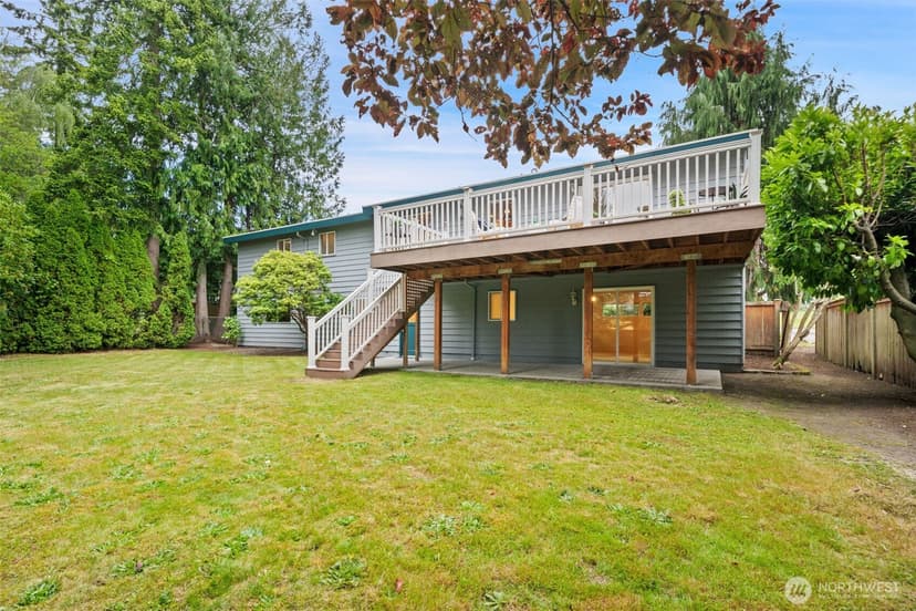 Property photo for 1011 Carol Way, Edmonds photo 30