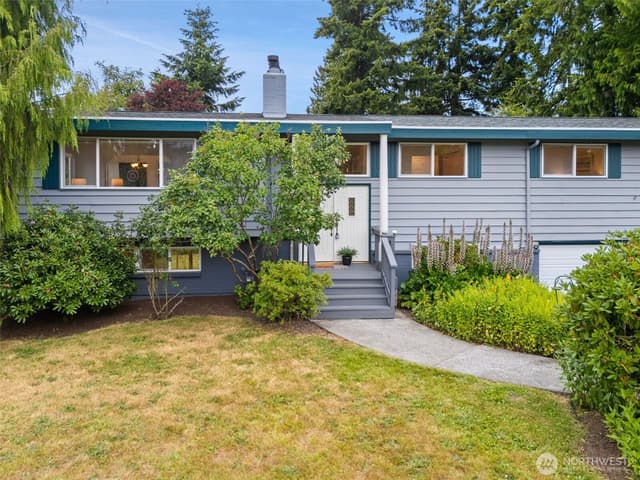 Property photo for 1011 Carol Way, Edmonds