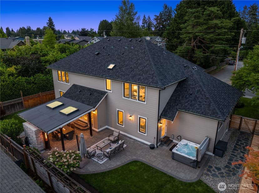 Property photo for 17655 86th Avenue NE, Bothell photo 32