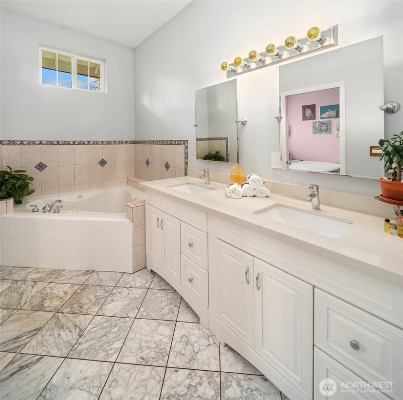 Property photo for 11314 Asta Lane SW, Vashon photo 14