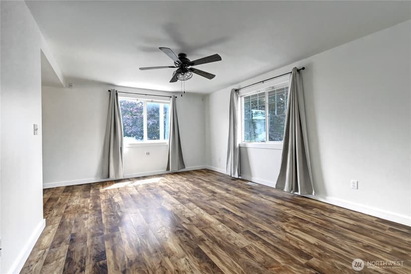 Property photo for 1024 85th Drive NE, Lake Stevens photo 7