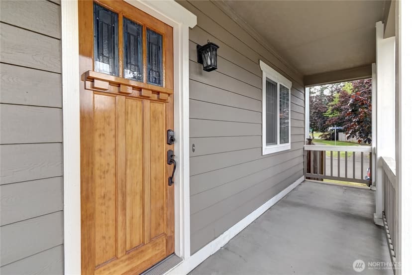 Property photo for 1024 85th Drive NE, Lake Stevens photo 2