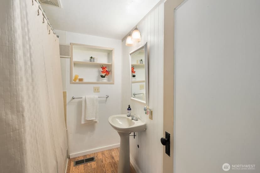 Property photo for 25528 State Route 9 NE, Arlington photo 11