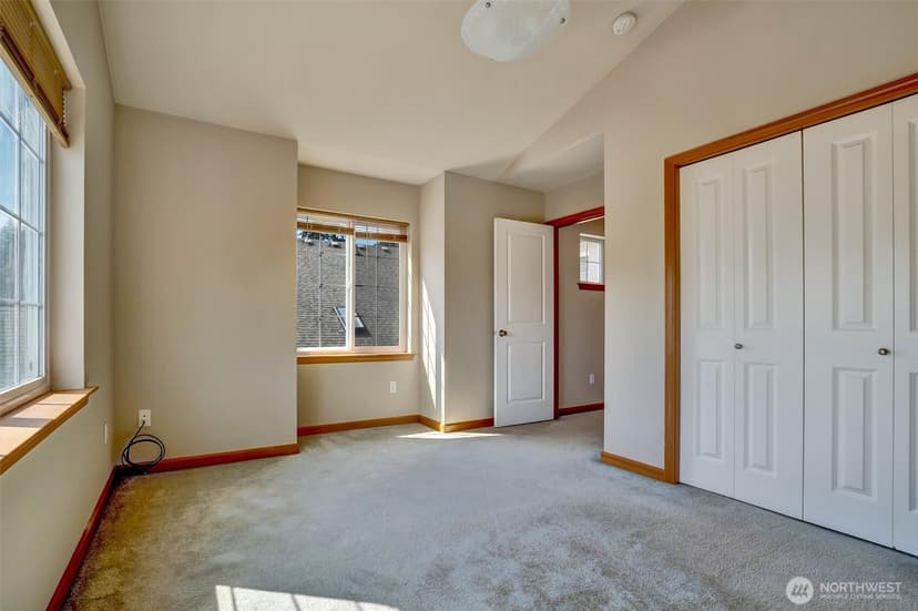 Property photo for 2125 131st Place SW, Everett photo 17