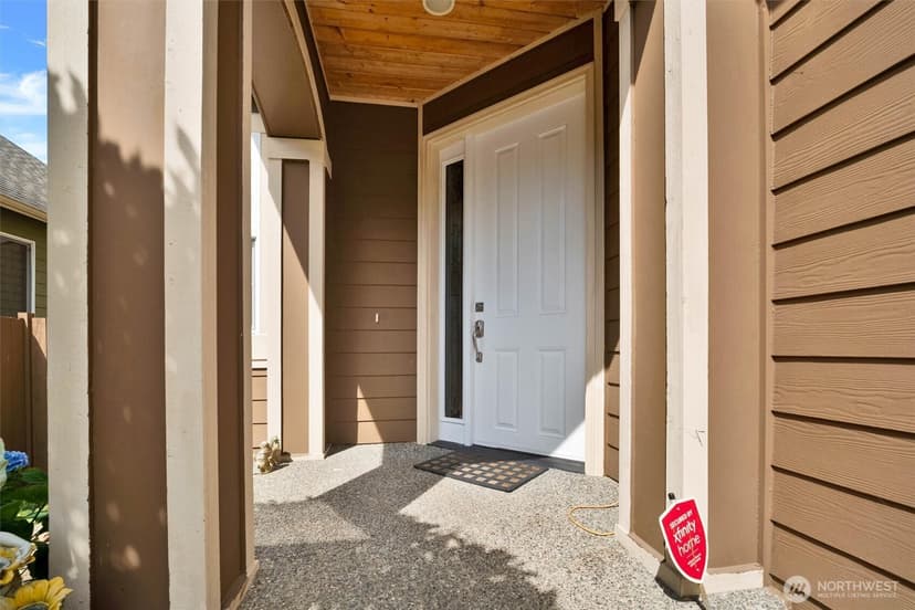 Property photo for 2125 131st Place SW, Everett photo 3