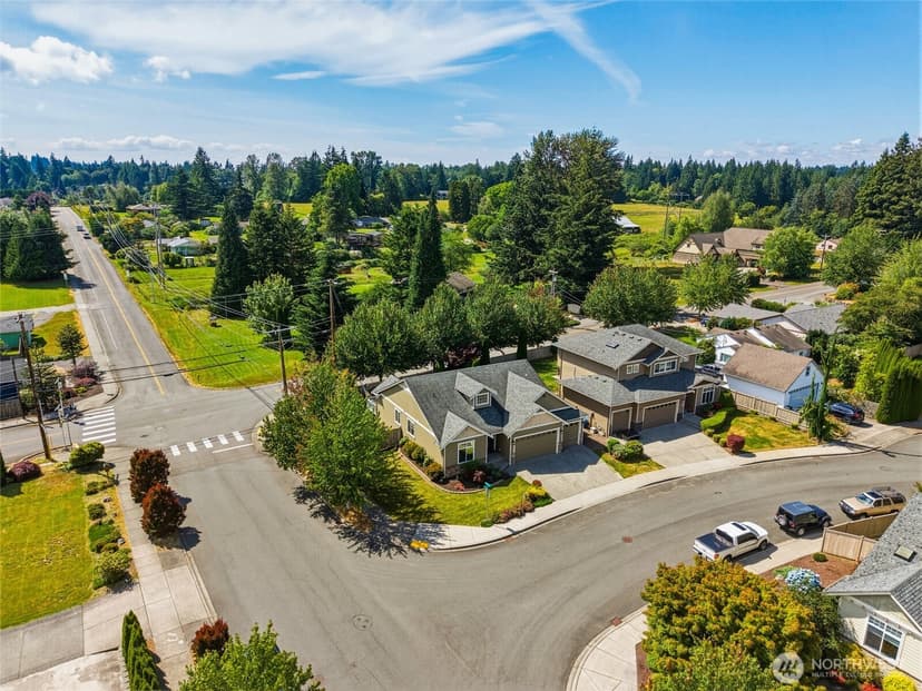 Property photo for 2210 Lincoln Place, Snohomish photo 31