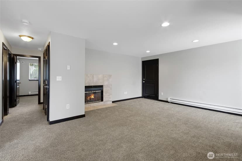 Property photo for 32219 14th Avenue SW, Federal Way photo 9