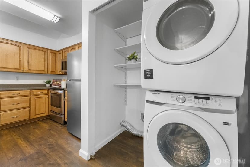 Property photo for 1555 Union Avenue NE #39, Renton photo 9