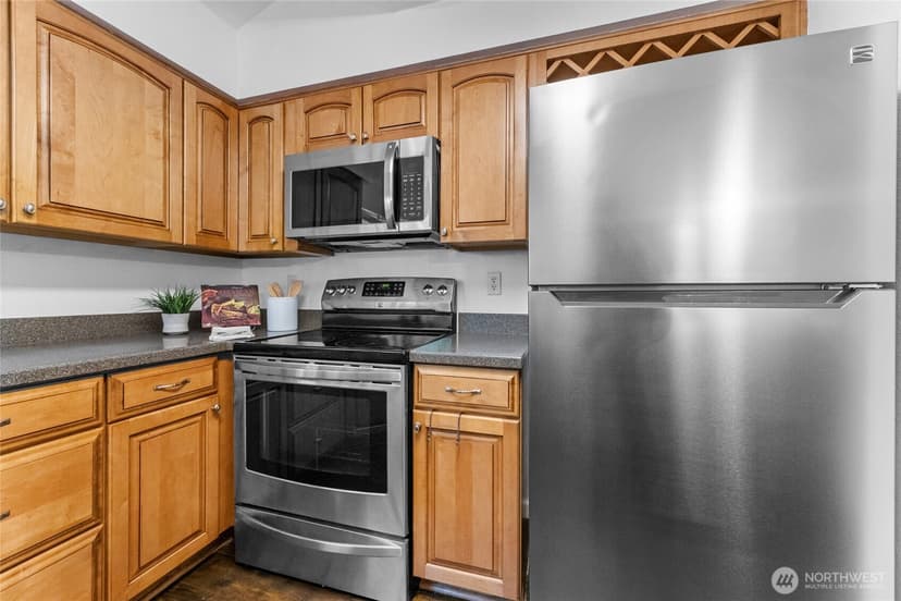 Property photo for 1555 Union Avenue NE #39, Renton photo 11