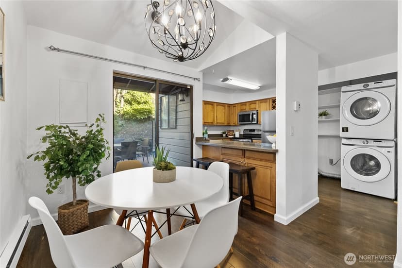Property photo for 1555 Union Avenue NE #39, Renton photo 6