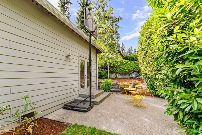 Property photo for 18121 129th Place NE, Bothell photo 34