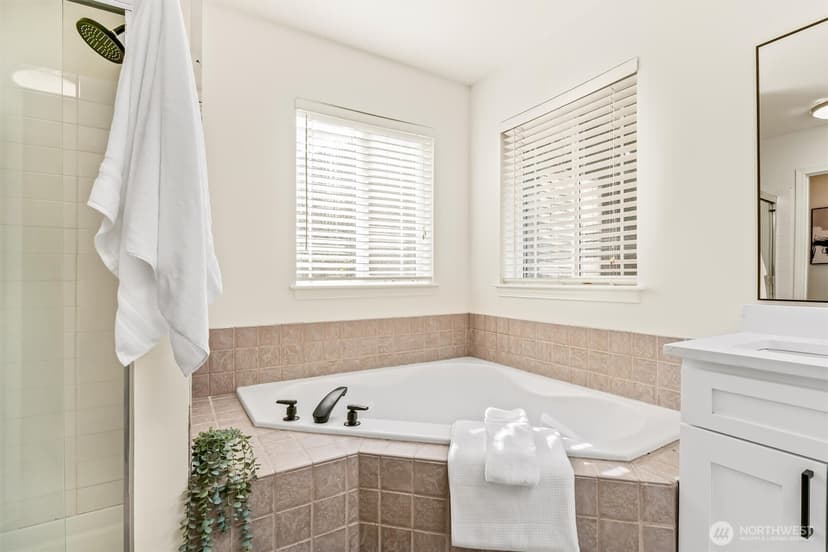 Property photo for 18121 129th Place NE, Bothell photo 29