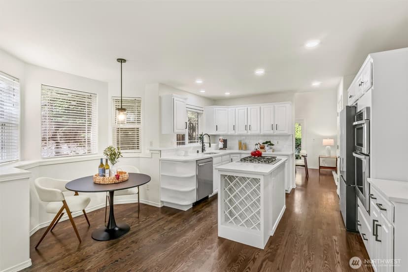 Property photo for 18121 129th Place NE, Bothell photo 10