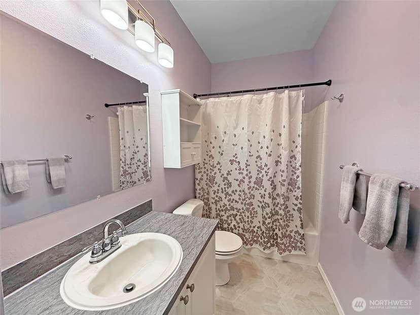 Property photo for 800 96th Avenue NE #i 102, Lake Stevens photo 17