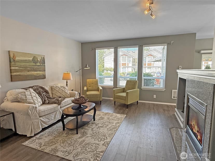 Property photo for 800 96th Avenue NE #i 102, Lake Stevens photo 6