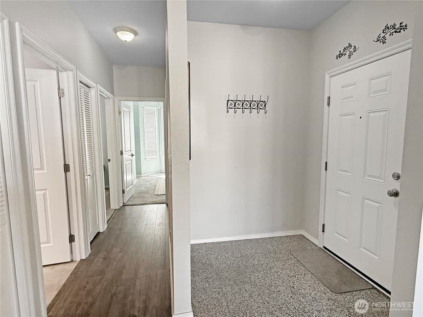Property photo for 800 96th Avenue NE #i 102, Lake Stevens photo 21