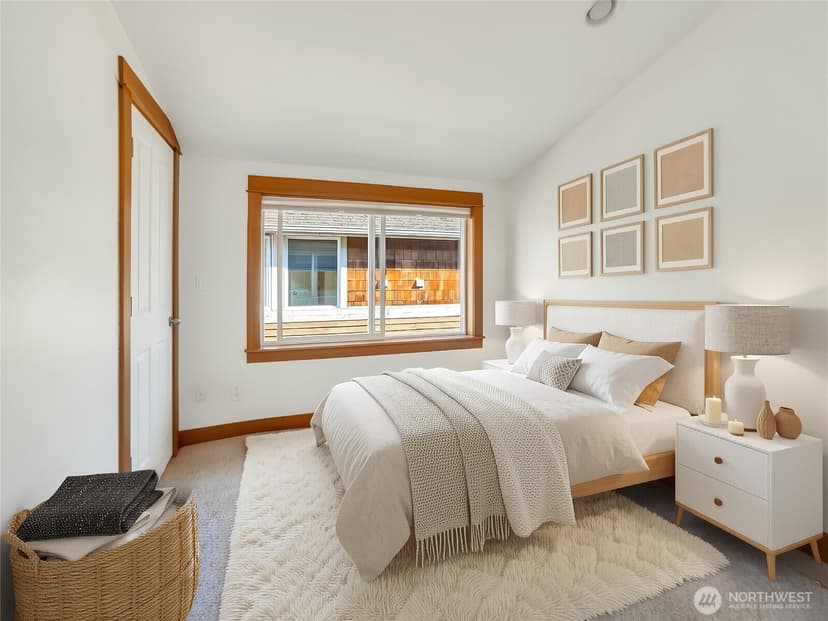 Property photo for 4516 Dayton Avenue N, Seattle photo 8