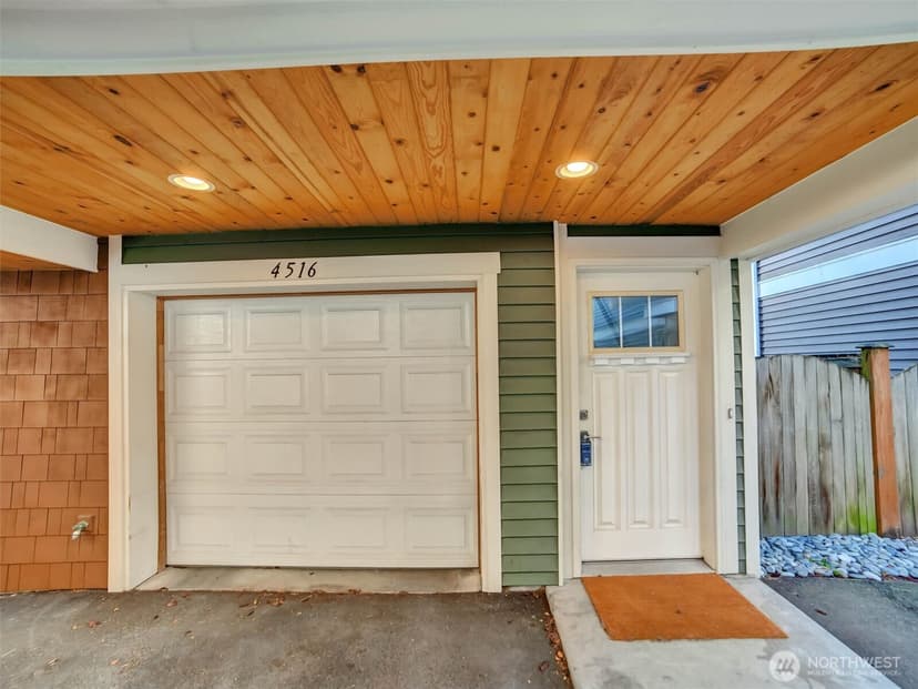 Property photo for 4516 Dayton Avenue N, Seattle photo 12