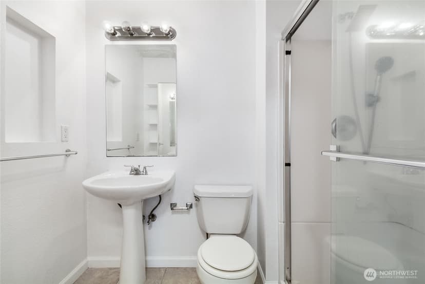 Property photo for 12037 100th Avenue NE #206, Kirkland photo 7