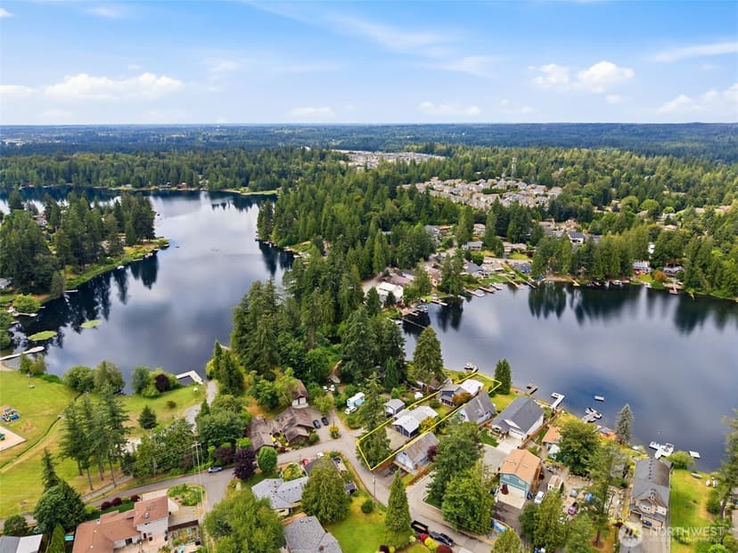 Property photo for 21702 SE 262nd Place, Maple Valley photo 31