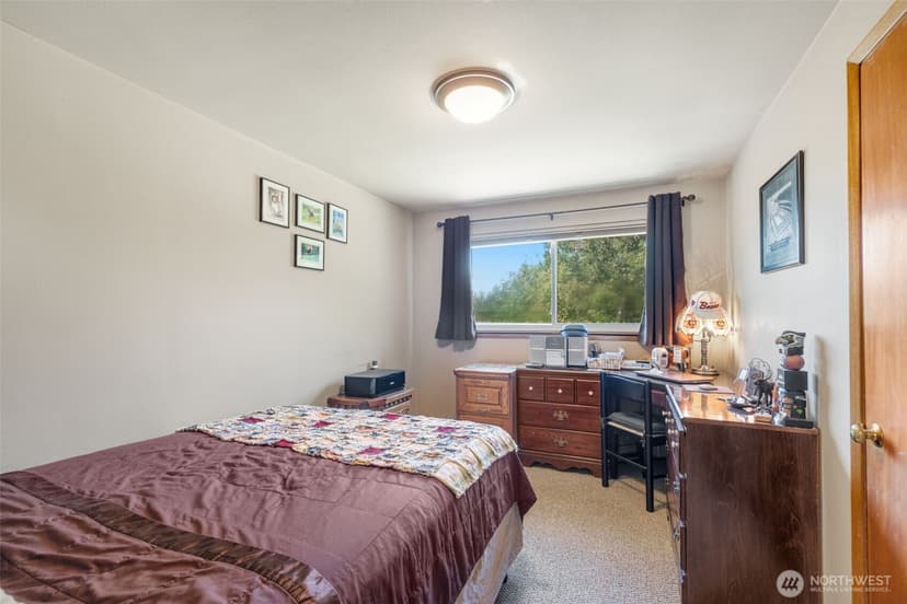 Property photo for 19005 104th Avenue NE, Bothell photo 16