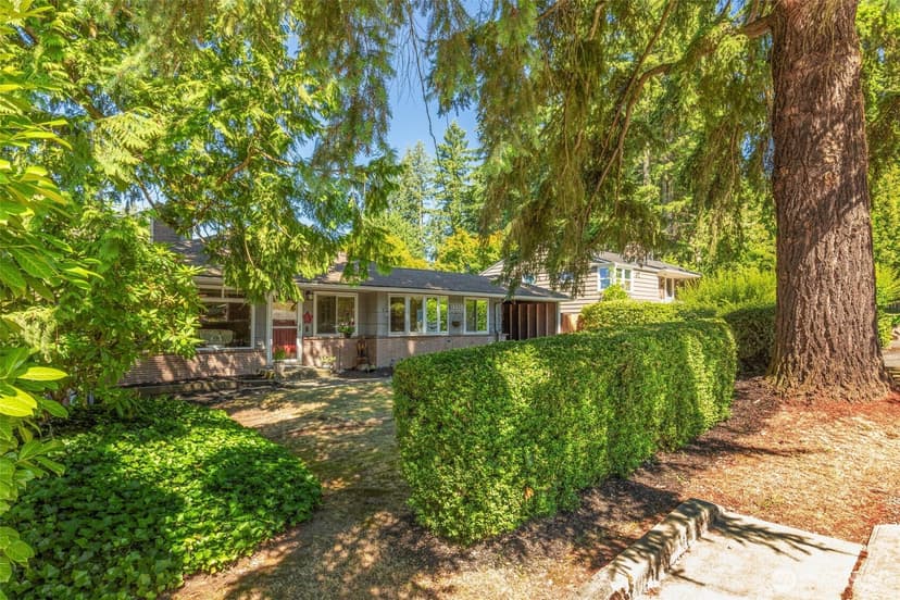 Property photo for 19005 104th Avenue NE, Bothell photo 22