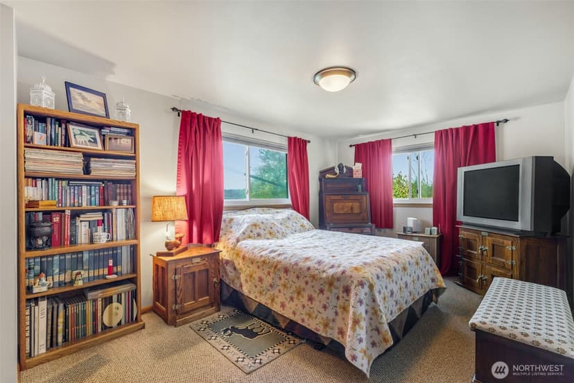Property photo for 19005 104th Avenue NE, Bothell photo 15