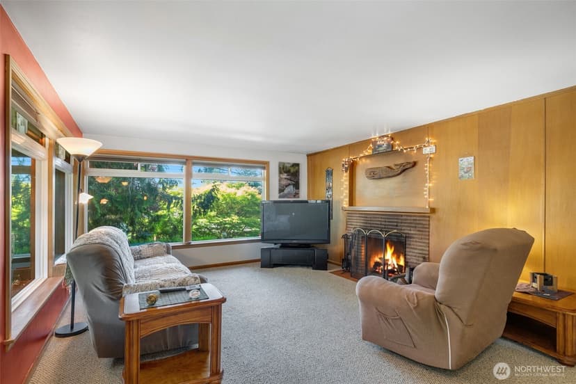 Property photo for 19005 104th Avenue NE, Bothell photo 10