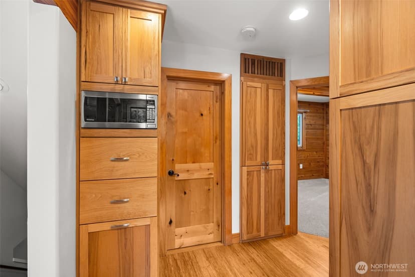 Property photo for 6577 NW Northridge Lane, Bremerton photo 12