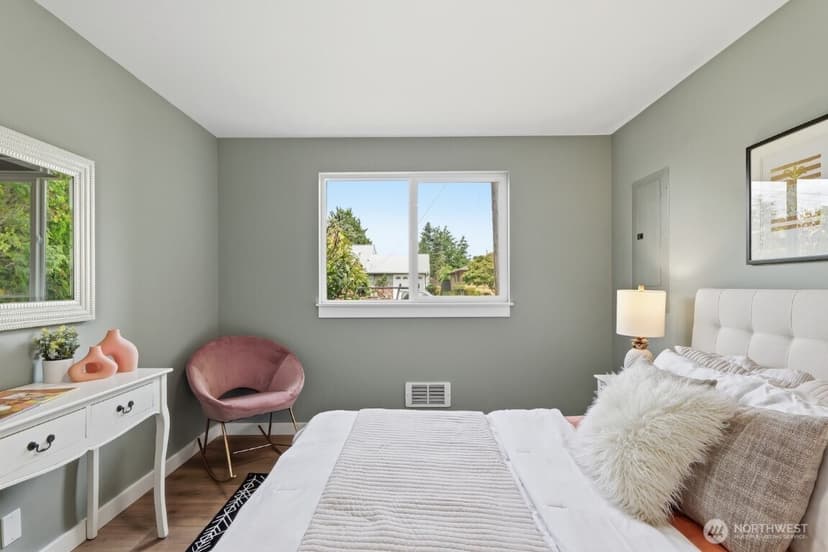Property photo for 1433 SW Donovan Street, Seattle photo 19