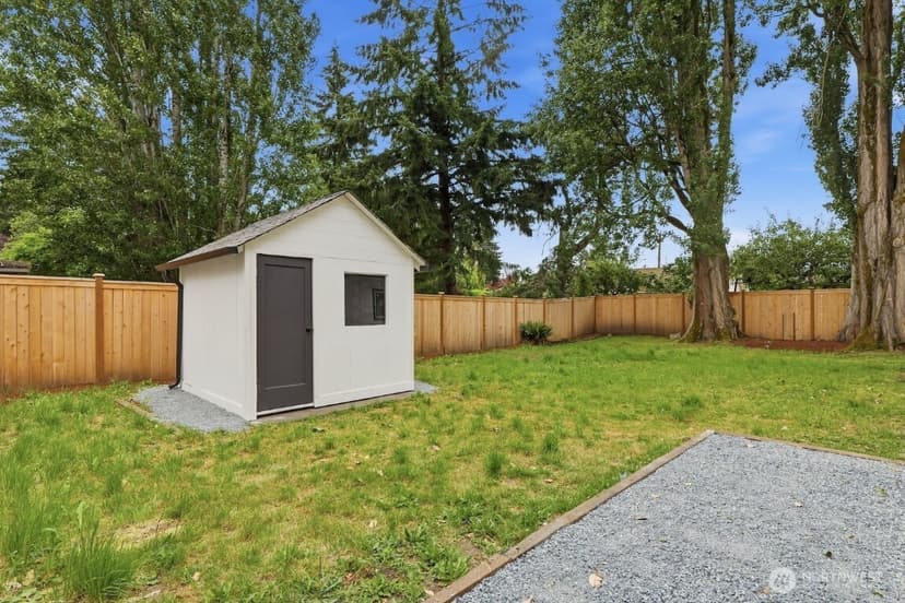 Property photo for 1433 SW Donovan Street, Seattle photo 26