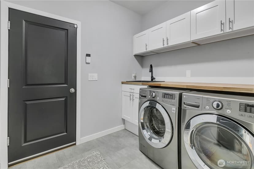 Property photo for 35826 9th Avenue SW, Federal Way photo 18