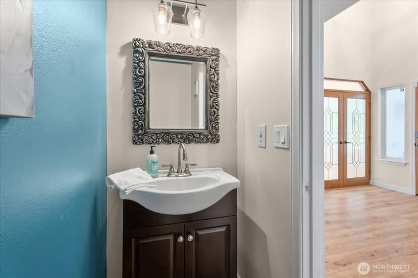Property photo for 8925 Pebble Place SE, Port Orchard photo 28