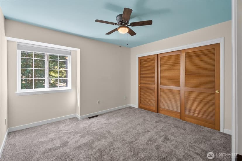 Property photo for 8925 Pebble Place SE, Port Orchard photo 31