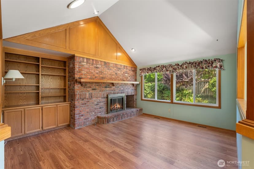 Property photo for 5625 108th Place SW, Mukilteo photo 14