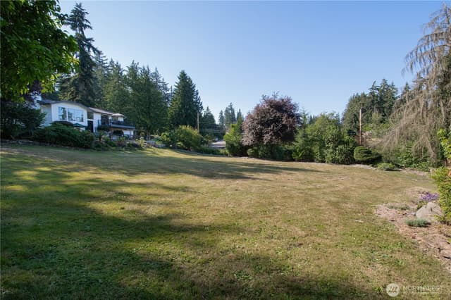 Property photo for 4627 129th Avenue E, Edgewood photo 3
