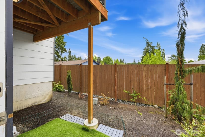 Property photo for 14925 44th Avenue W #B5, Lynnwood photo 20