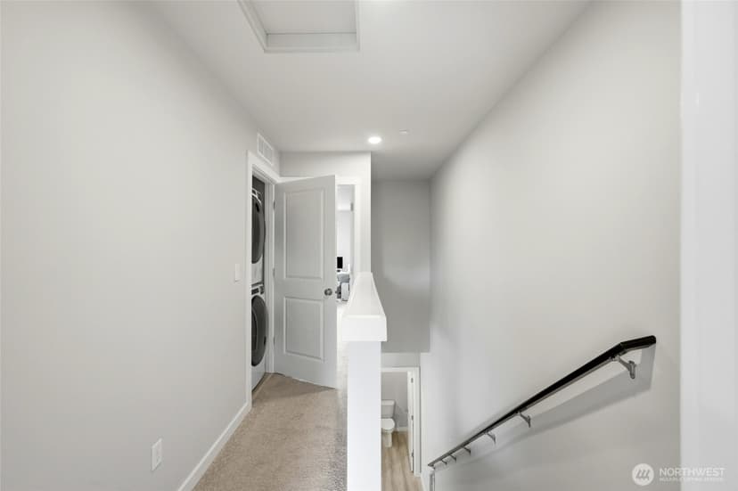 Property photo for 14925 44th Avenue W #B5, Lynnwood photo 13