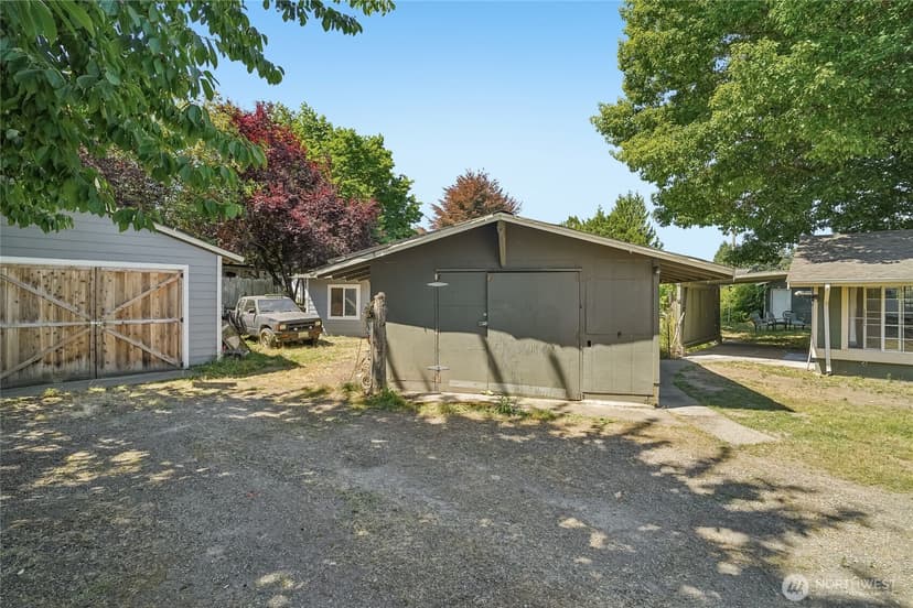 Property photo for 7214 River Road E, Puyallup photo 28