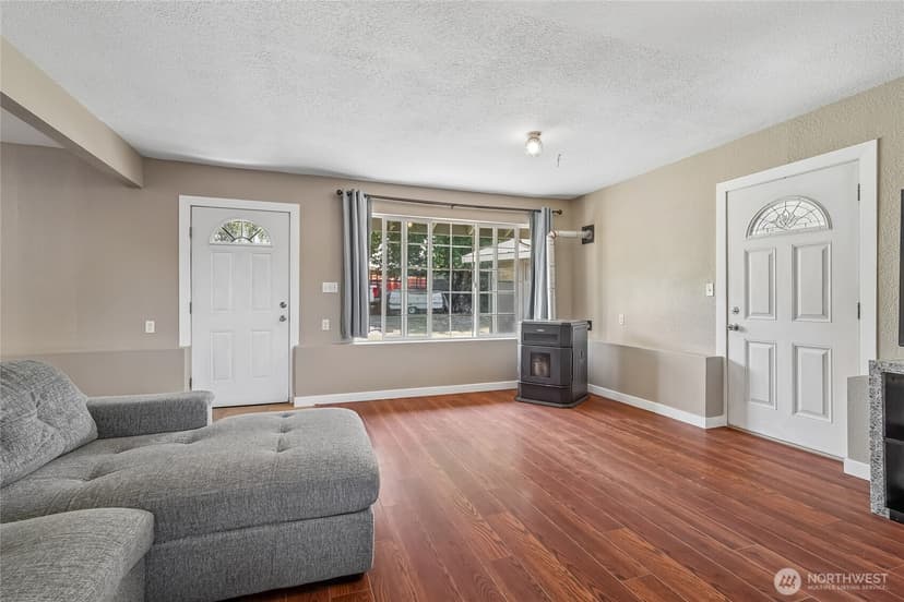 Property photo for 7214 River Road E, Puyallup photo 6