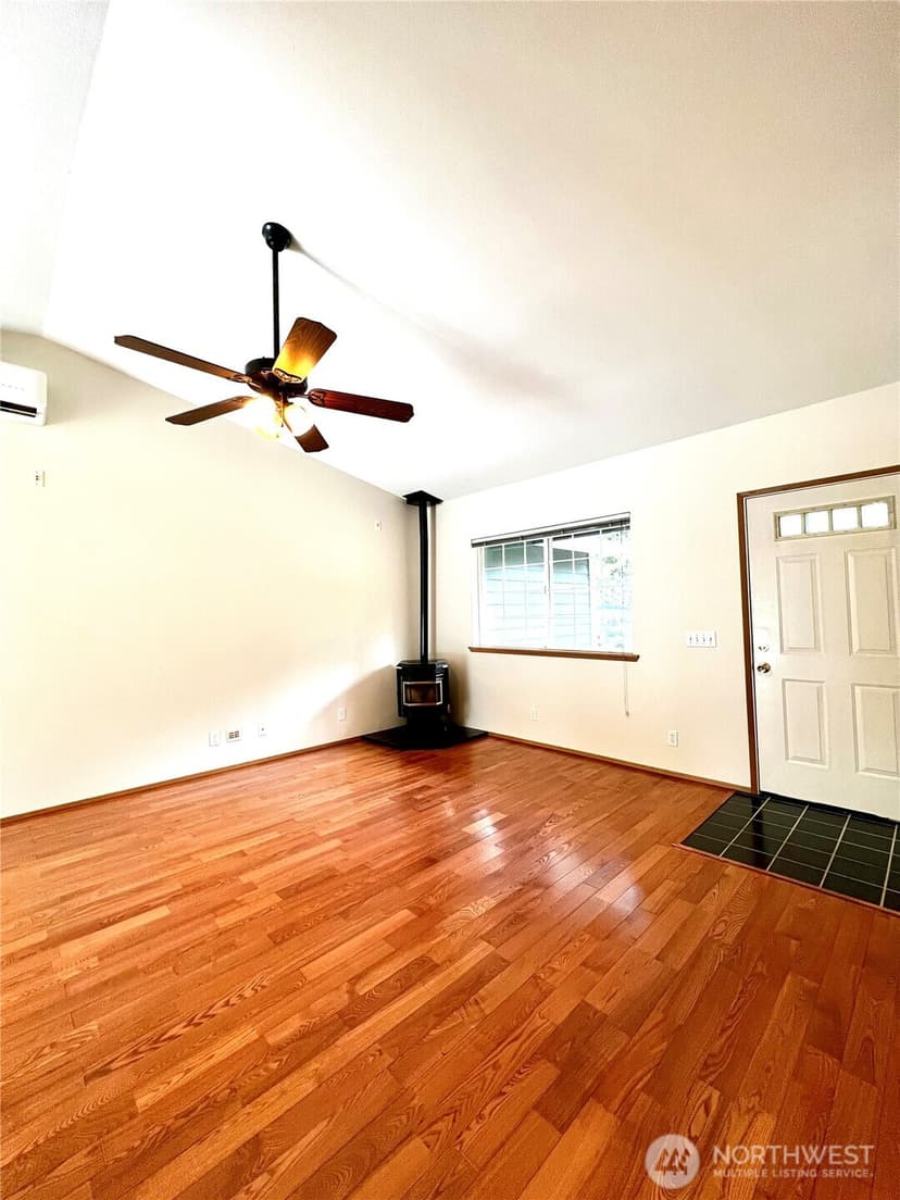 Property photo for 17212 120th Place NE, Arlington photo 10