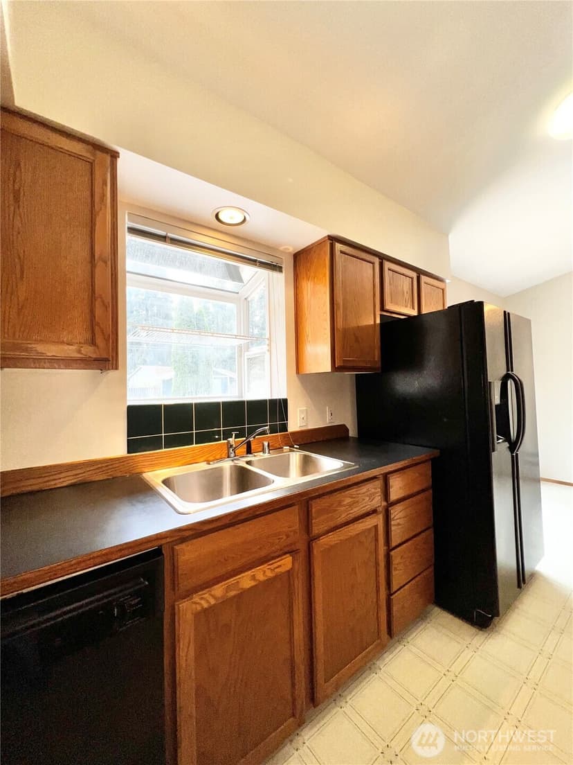 Property photo for 17212 120th Place NE, Arlington photo 6