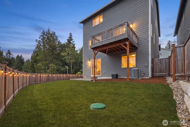 Property photo for 4030 80th Avenue NE, Marysville photo 5