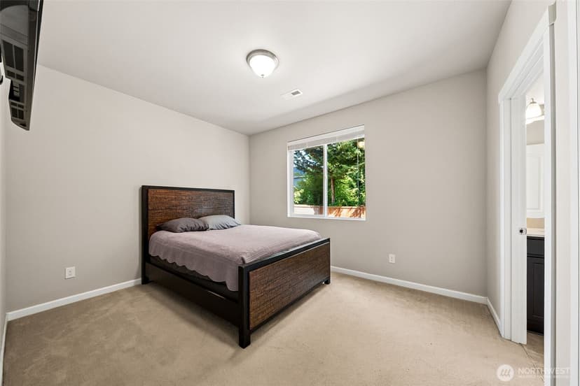 Property photo for 8019 162nd Street Ct E, Puyallup photo 32